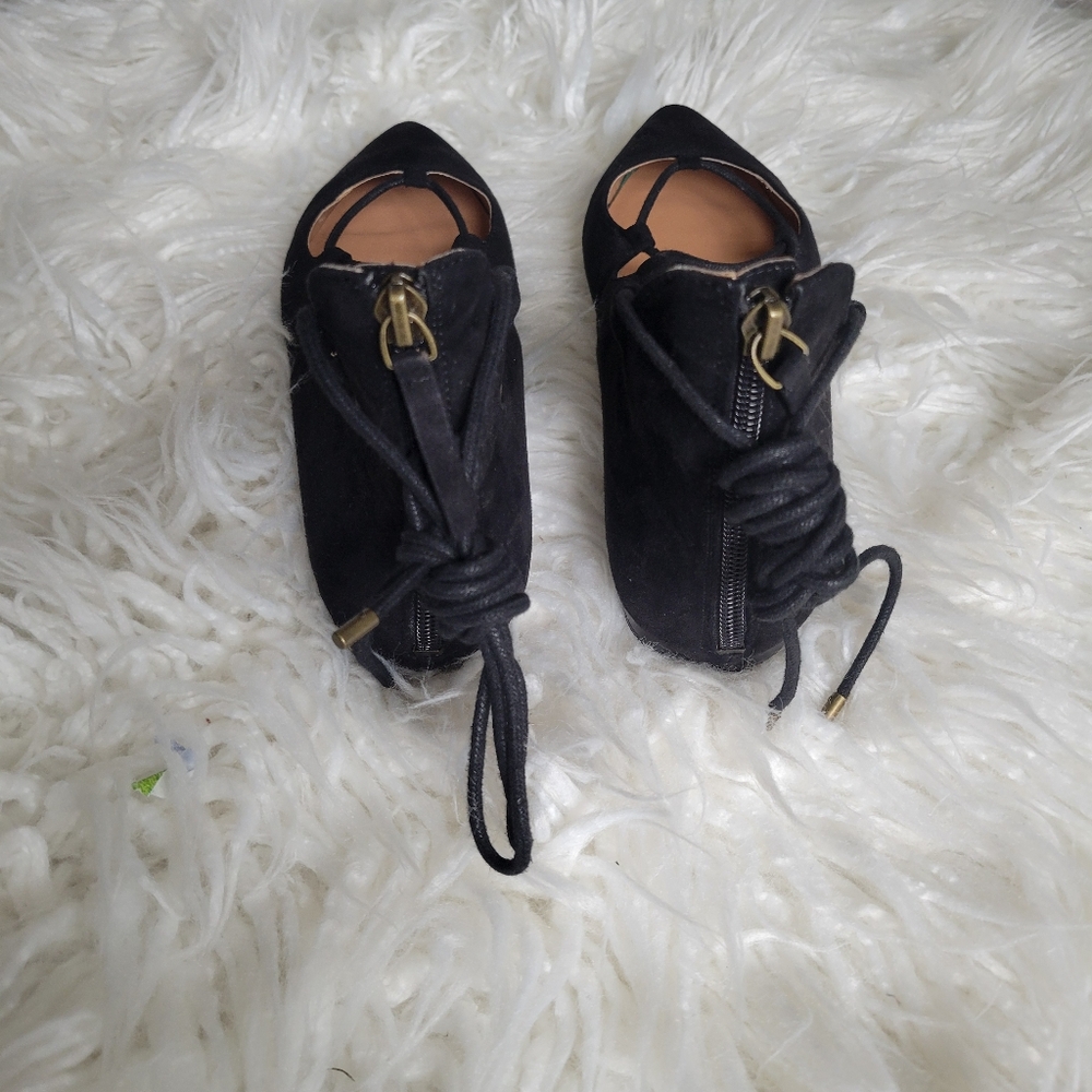Nine West Signmeup Lace-Up Flats - Picture 7 of 11